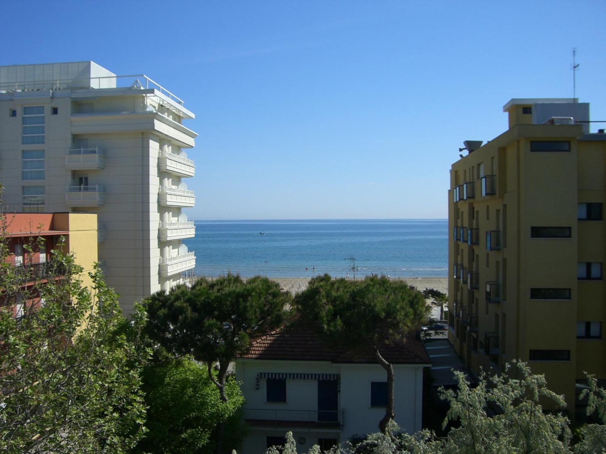 Hotel Taunus - Vista Mare Riccione Zewnętrze zdjęcie