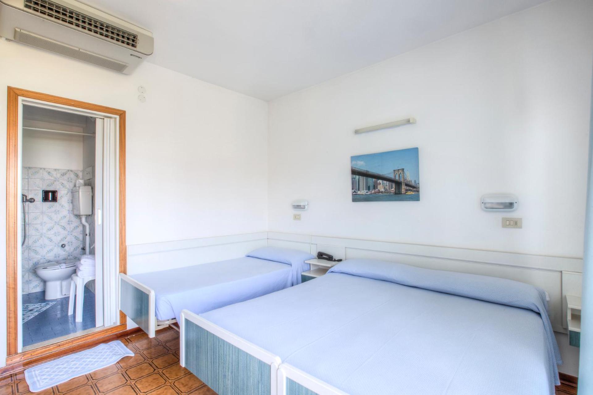 Hotel Taunus - Vista Mare Riccione Zewnętrze zdjęcie