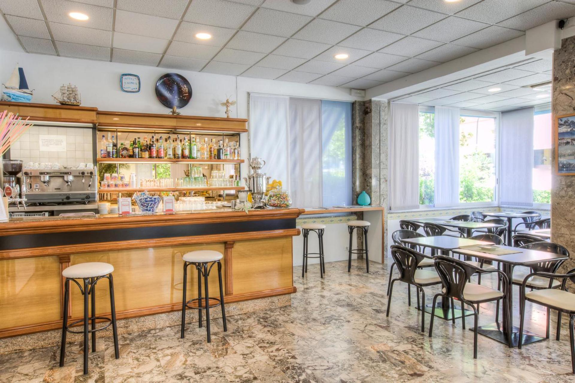 Hotel Taunus - Vista Mare Riccione Zewnętrze zdjęcie